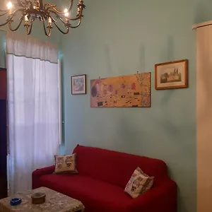 https://la-salette.taorminaitalyhotels.com